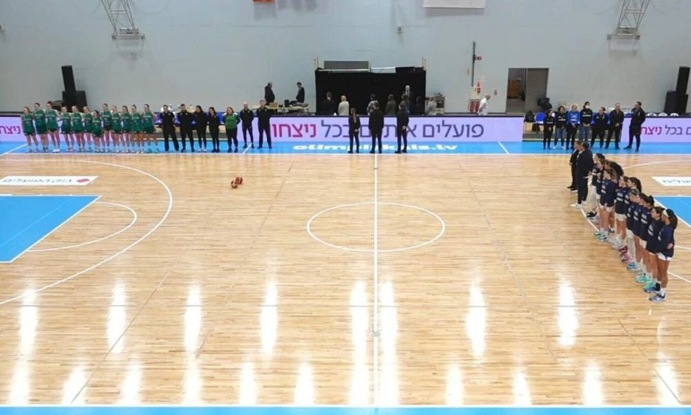 Ιρλανδές αρνήθηκαν να δώσουν τα χέρια σε Ισραηλινές πριν από αγώνα μπάσκετ